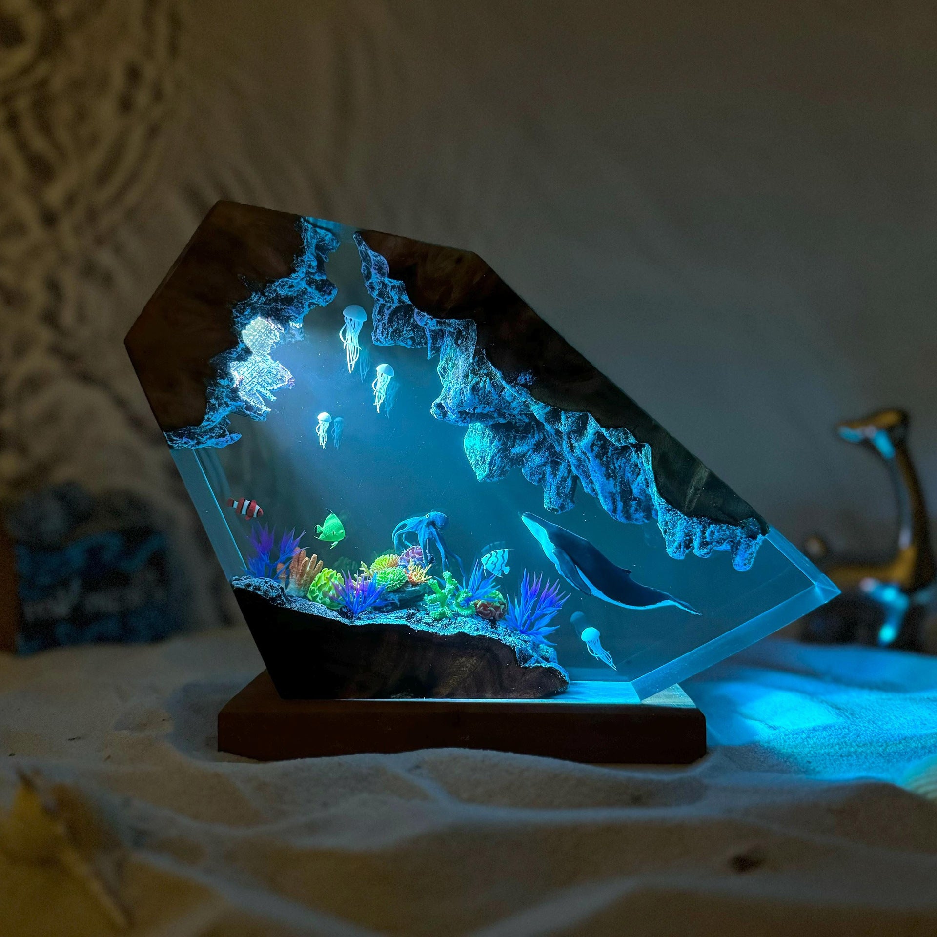 Mareluna — Whale & Jellyfish Resin Night Light