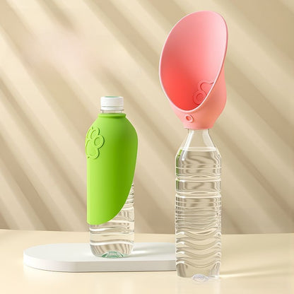 AeroGulp™ Portable Leaf Water Dispenser – Ultra-Light Silicone Pet Travel Bottle Cup